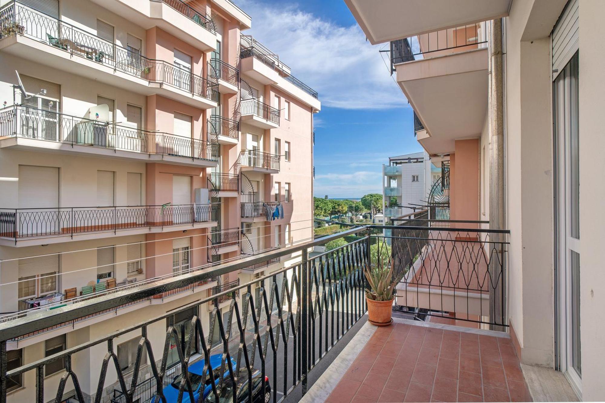 La Casa Dei Nonni Leilighet Albenga Eksteriør bilde
